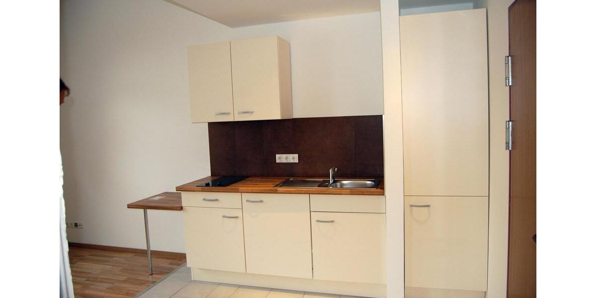 Etagenwohnung Flensburg Altstadt - 1 Zimmer, 27 m&sup2;, 260&euro; | Angebot:22648603