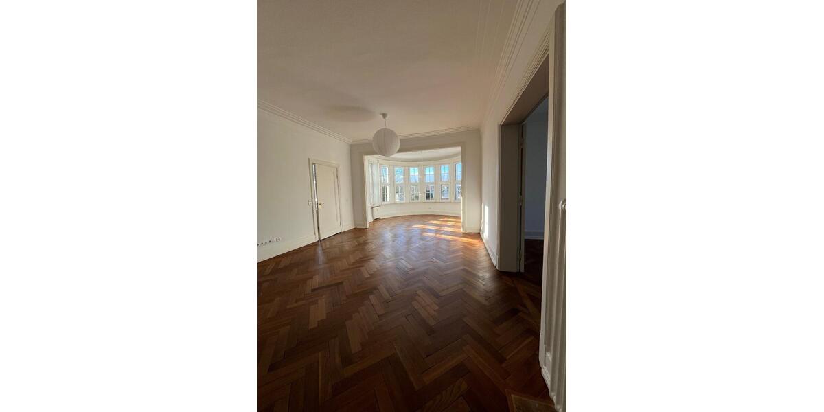 Etagenwohnung Flensburg - 5 Zimmer, 2.000&euro; | Angebot:23216606