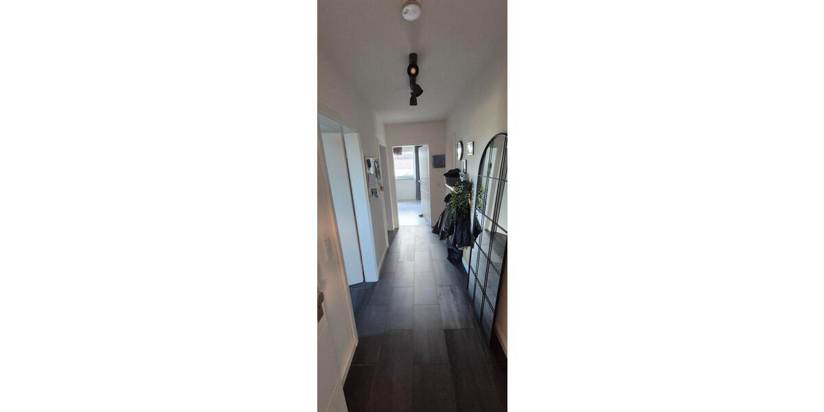 Dachgeschoßwohnung Oeversee - 3 Zimmer, 87 m&sup2;, 980&euro; | Angebot:26478295
