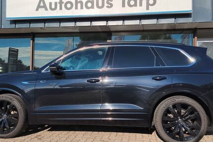 VW Touareg 121.870 km 39.399 &euro; Tarp 24963