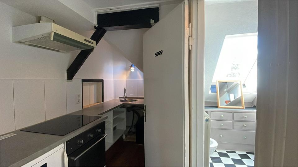 Dachgeschoßwohnung Flensburg Fruerlund - 3 Zimmer, 65 m&sup2;, 480&euro; | Angebot:26423443