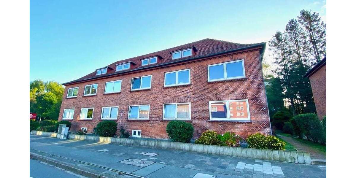 Etagenwohnung Flensburg Kielseng - 4 Zimmer, 104 m&sup2;, 840&euro; | Angebot:27101035