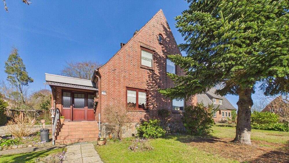 Einfamilienhaus Süderbrarup - 5 Zimmer, 106 m&sup2;, 195.000&euro; | Angebot:25796487