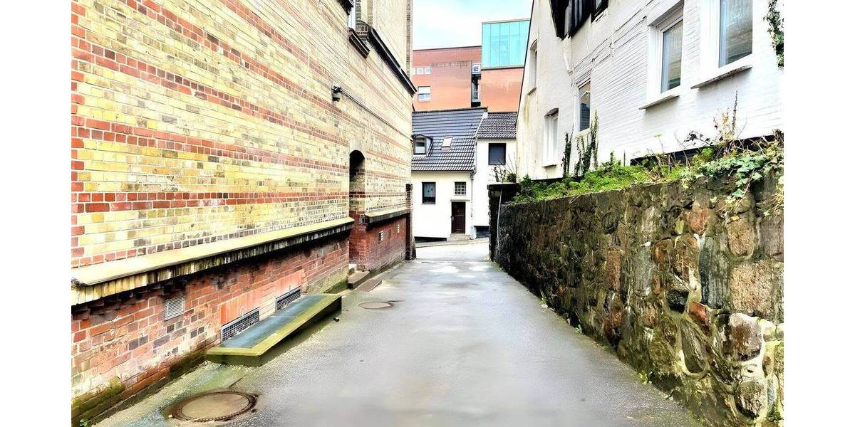 Etagenwohnung Flensburg Neustadt - 2 Zimmer, 61 m&sup2;, 1.080&euro; | Angebot:26805699