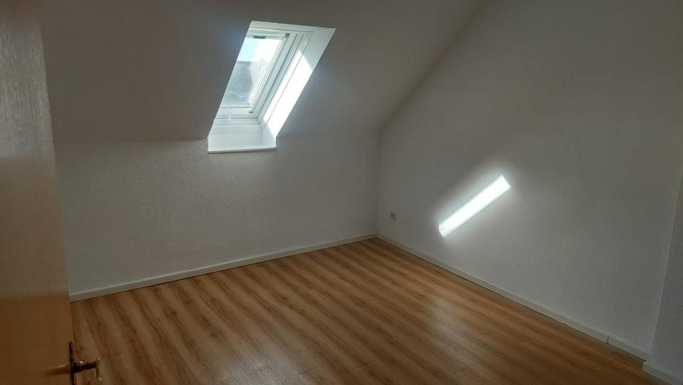 Dachgeschoßwohnung Flensburg - 2 Zimmer, 60 m&sup2;, 540&euro; | Angebot:24793485