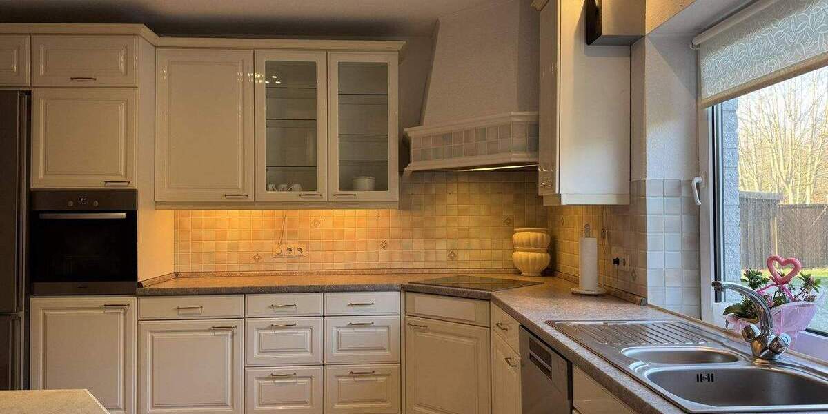 Einfamilienhaus Tarp - 8 Zimmer, 293 m&sup2;, 550.000&euro; | Angebot:25706569