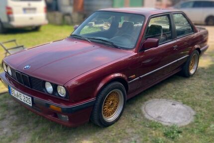 BMW 320 180.000 km 6.700 &euro; Tarp 24963