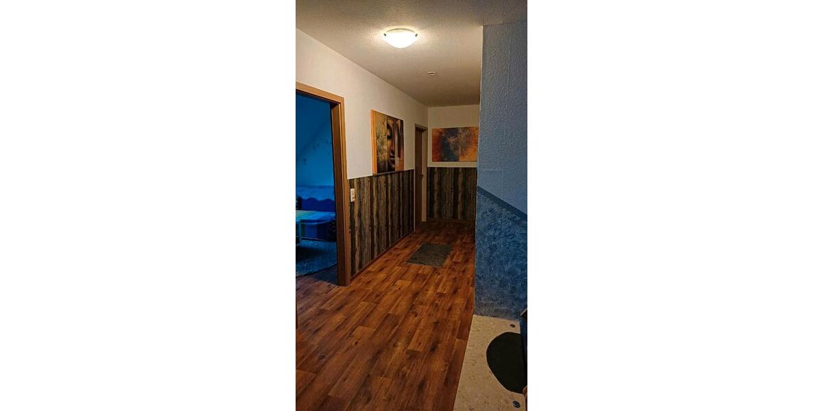Etagenwohnung Schafflund - 6 Zimmer, 160 m&sup2;, 1.350&euro; | Angebot:26603661