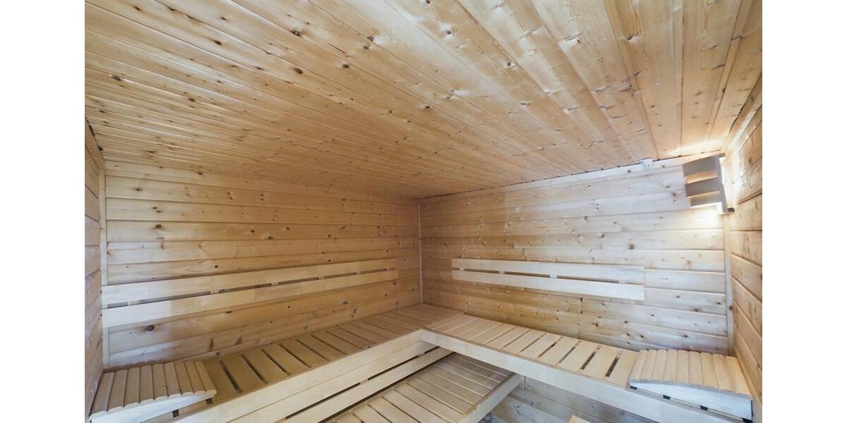 Einfamilienhaus Süderbrarup - 7 Zimmer, 471 m&sup2;, 740.000&euro; | Angebot:24360239