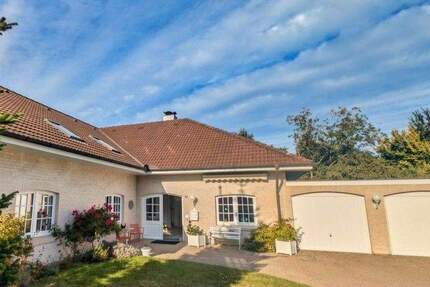 Haus Süderbrarup - 6 Zimmer, 267 m&sup2;, 625.000&euro; | Angebot:25770684