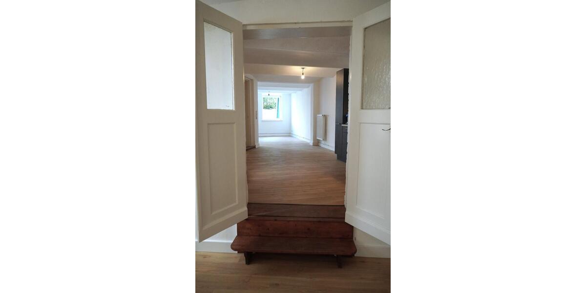 Etagenwohnung Flensburg Altstadt - 3 Zimmer, 81 m&sup2;, 680&euro; | Angebot:25940786