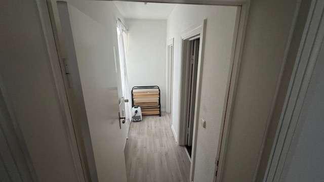 Etagenwohnung Flensburg - 2.5 Zimmer, 64 m&sup2;, 900&euro; | Angebot:25080225