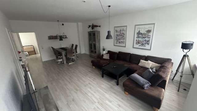 Etagenwohnung Flensburg - 2.5 Zimmer, 64 m&sup2;, 900&euro; | Angebot:25080225