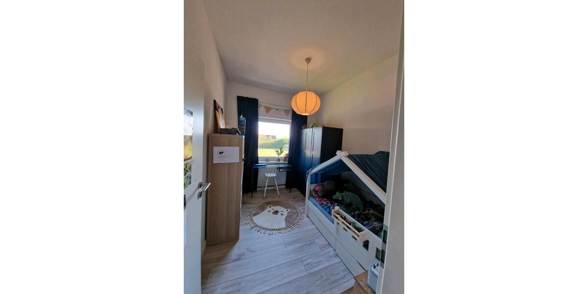 Etagenwohnung Joldelund - 4 Zimmer, 80 m&sup2;, 1.000&euro; | Angebot:26610787