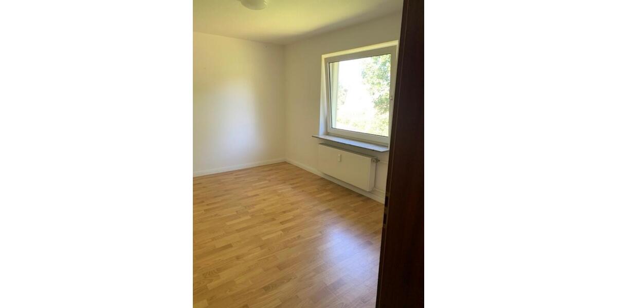 Etagenwohnung Tastrup - 3 Zimmer, 80 m&sup2;, 799&euro; | Angebot:25901406