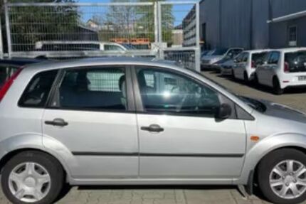 Ford Fiesta 192.000 km 1.800 &euro; Süderbrarup 24392
