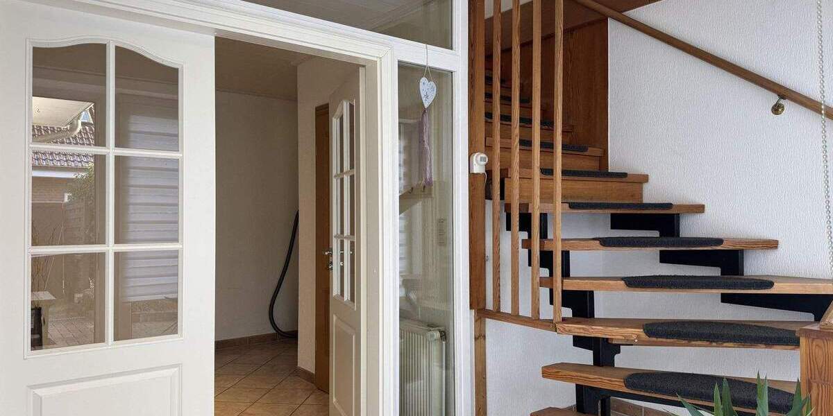 Einfamilienhaus Tarp - 8 Zimmer, 293 m&sup2;, 550.000&euro; | Angebot:25706569