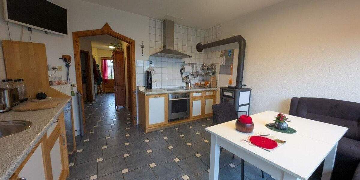 Mehrfamilienhaus, Wohnhaus Steinfeld - 9 Zimmer, 284 m&sup2;, 595.000&euro; | Angebot:25670609