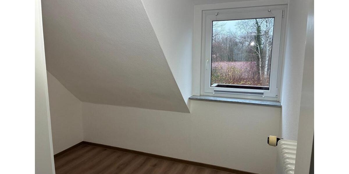 Dachgeschoßwohnung Glücksburg (Ostsee) - 3 Zimmer, 56 m&sup2;, 162.000&euro; | Angebot:26189896