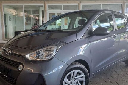 Hyundai i10 44.507 km 12.950 &euro; Steinbergkirche 24972