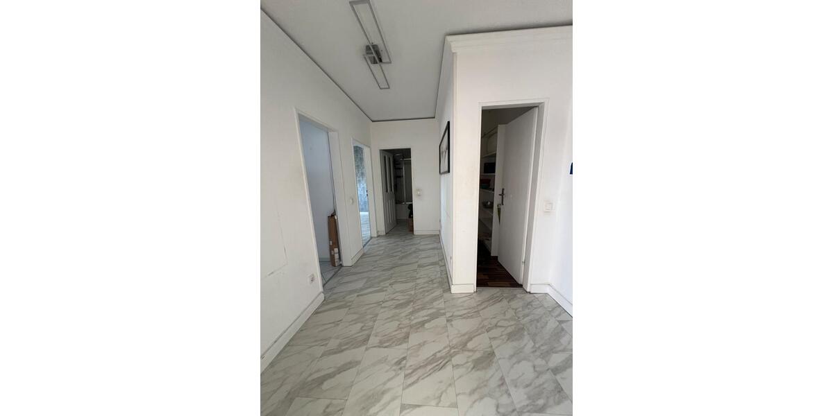 Etagenwohnung Flensburg Altstadt - 2 Zimmer, 53 m&sup2;, 1.000&euro; | Angebot:25452961