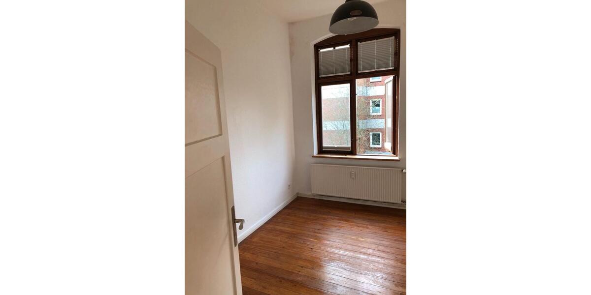 Etagenwohnung Flensburg - 3 Zimmer, 83 m&sup2;, 245.000&euro; | Angebot:26645608