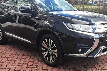 Mitsubishi Outlander 98.548 km 17.900 &euro; Flensburg 24941