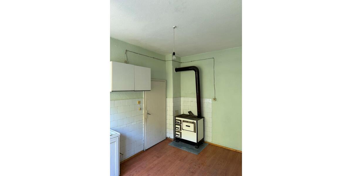 Etagenwohnung Flensburg - 2 Zimmer, 70 m&sup2;, 26.000&euro; | Angebot:21287904