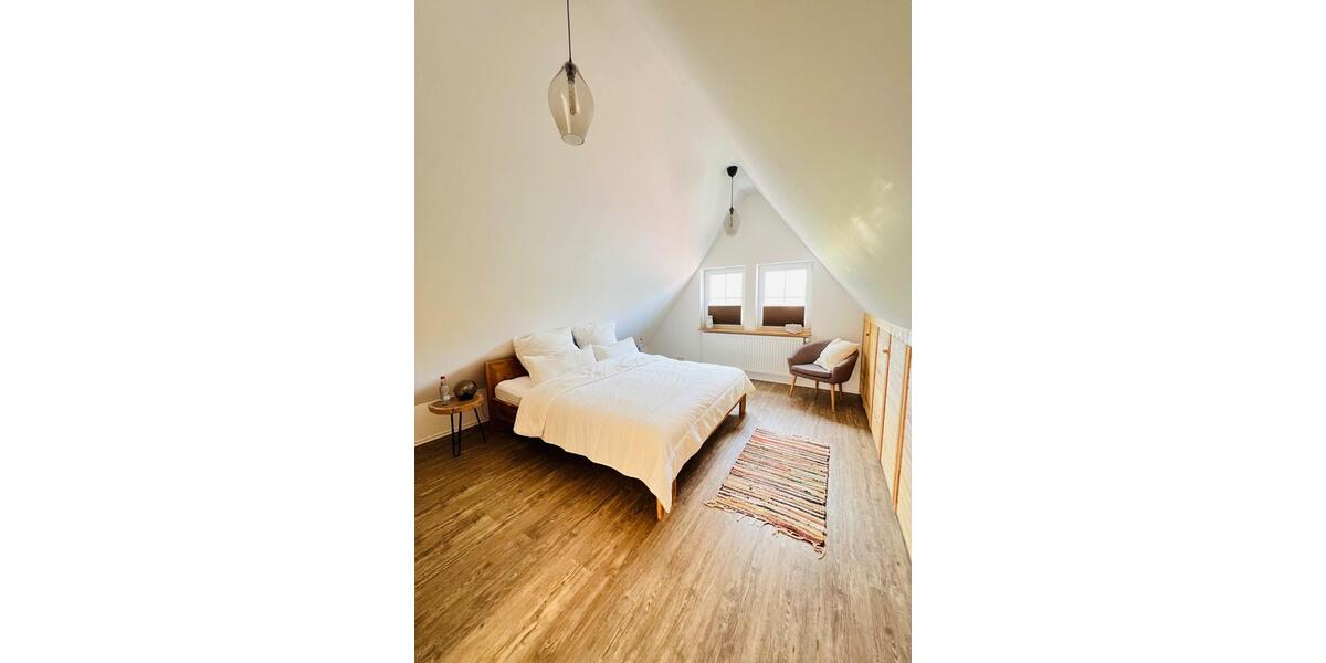 Einfamilienhaus Gelting - 7 Zimmer, 175 m&sup2;, 2.190&euro; | Angebot:24598215