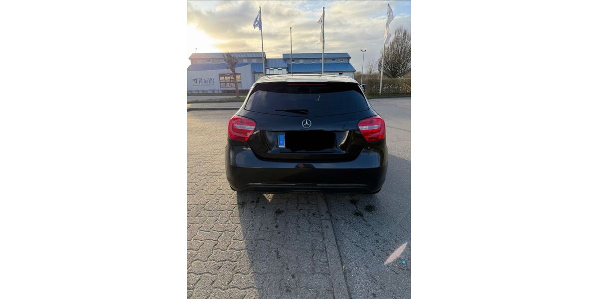 Mercedes-Benz A 180 139.500 km 9.200 &euro; Böklund 24860