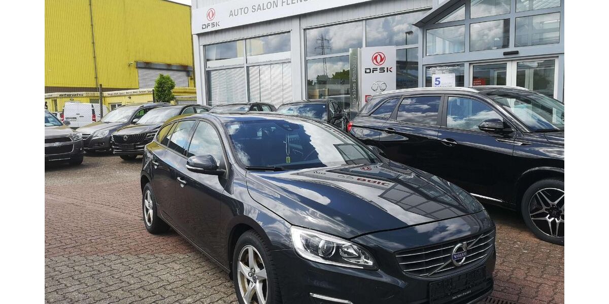 Volvo V60 241.120 km 8.888 &euro; Flensburg 24941