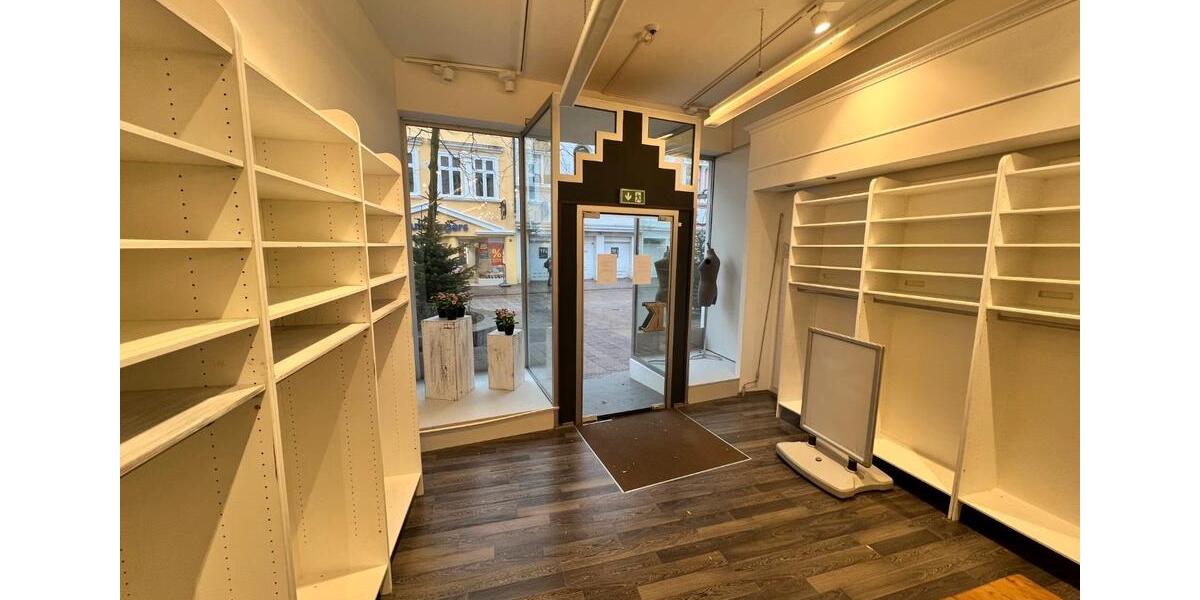Gewerbeobjekt Flensburg - 1.700&euro; | Angebot:23704028