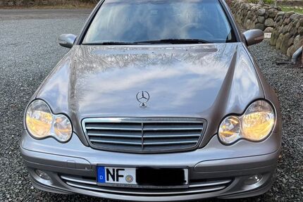 Mercedes-Benz C 200 279.158 km 2.500 &euro; Spinkebüll 25884