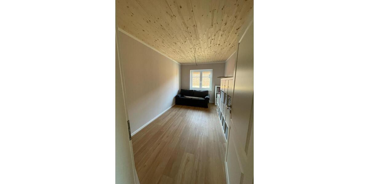 Erdgeschoßwohnung Taarstedt - 3 Zimmer, 78 m&sup2;, 900&euro; | Angebot:25408423