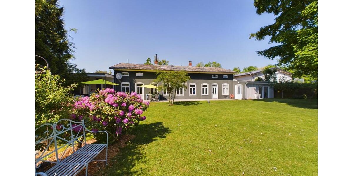 Einfamilienhaus Süderbrarup - 7 Zimmer, 471 m&sup2;, 740.000&euro; | Angebot:24360239