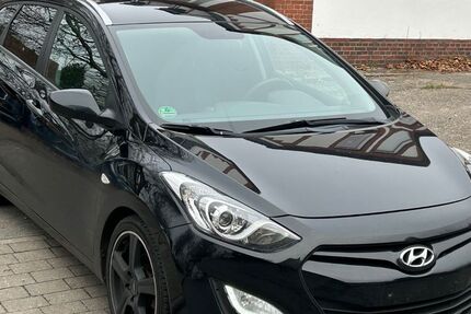 Hyundai i30 199.848 km 3.000 &euro; Flensburg 24941