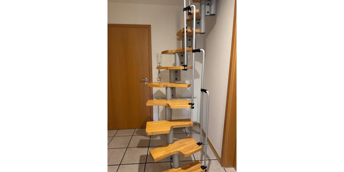 Etagenwohnung Handewitt Jarplund - 4 Zimmer, 100 m&sup2;, 1.000&euro; | Angebot:26539045