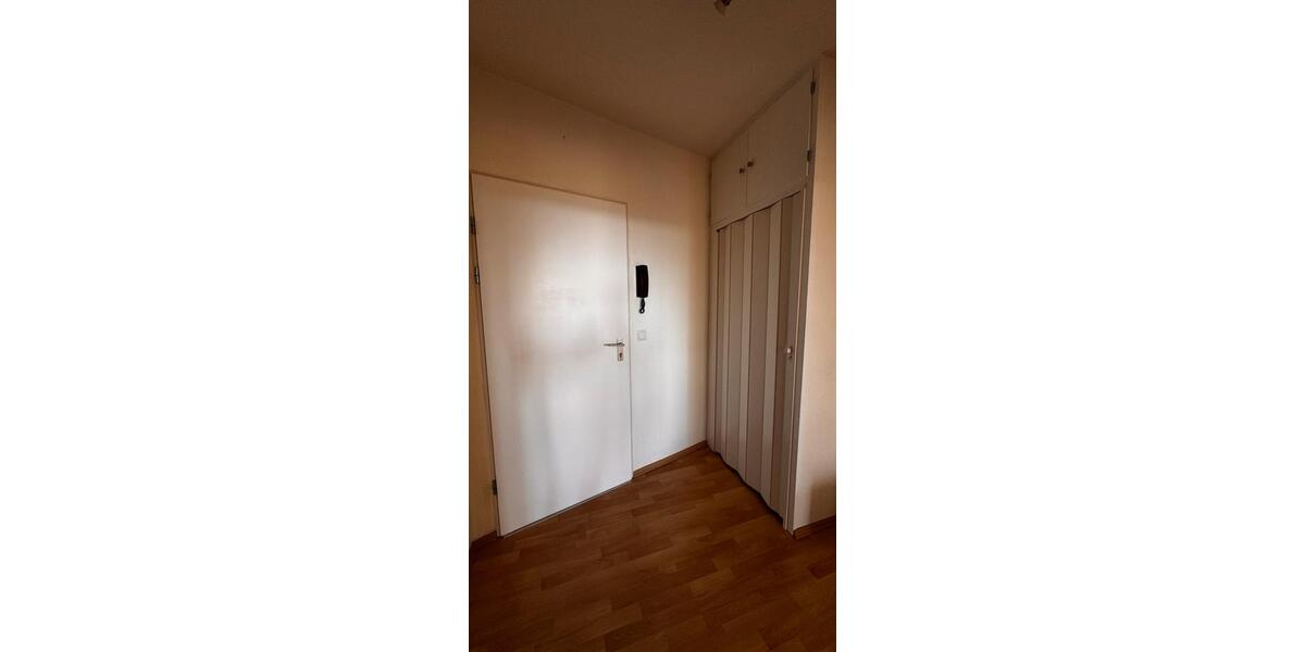 Etagenwohnung Flensburg Falkenberg - 1 Zimmer, 52 m&sup2;, 528&euro; | Angebot:26261928