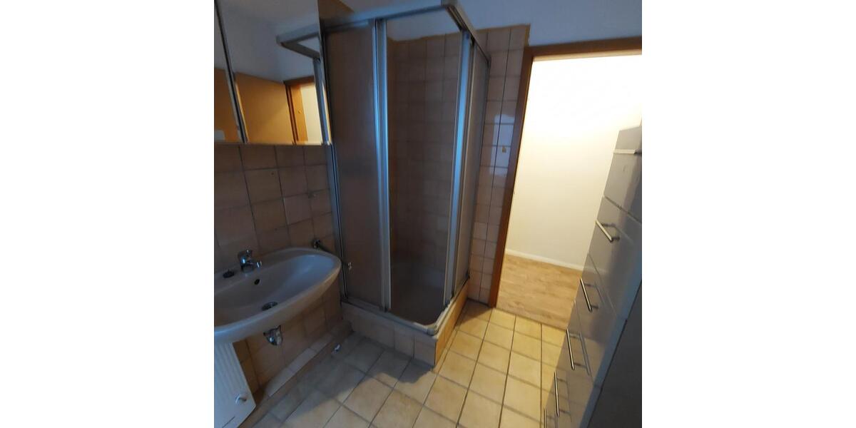 Etagenwohnung Flensburg - 2 Zimmer, 35 m&sup2;, 430&euro; | Angebot:23642282