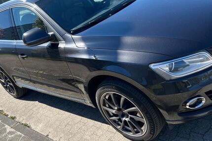 Audi Q5 231.500 km 9.900 &euro; Flensburg 24943