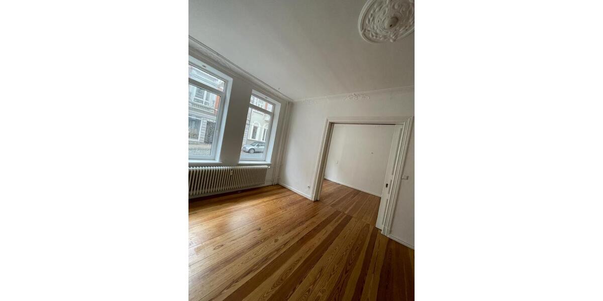 Erdgeschoßwohnung Flensburg Altstadt - 5.5 Zimmer, 140 m&sup2;, 1.115&euro; | Angebot:25542223