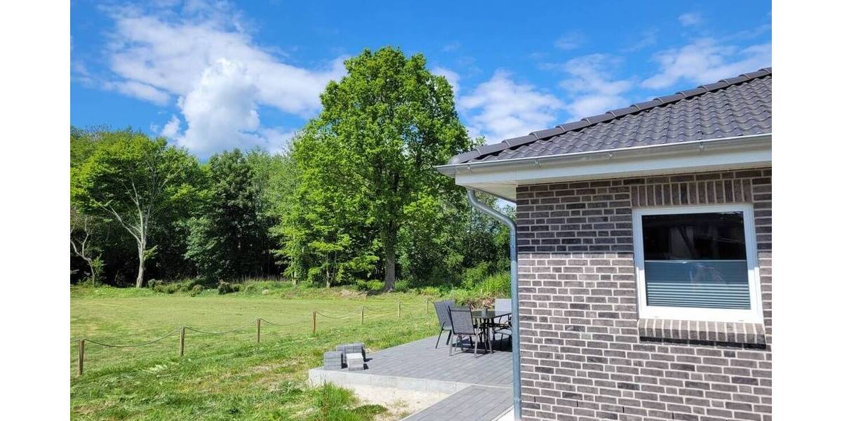 Bungalow Süderbrarup - 4 Zimmer, 90 m&sup2;, 395.000&euro; | Angebot:25674264