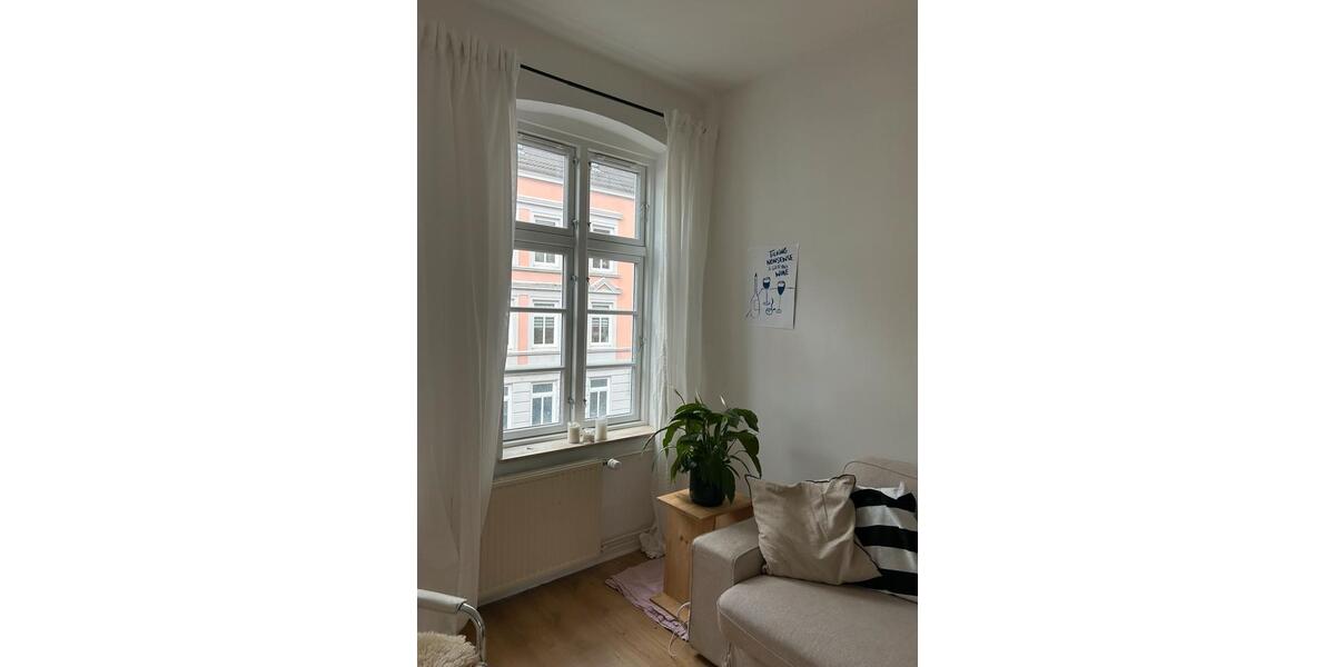 Etagenwohnung Flensburg - 3 Zimmer, 50 m&sup2;, 470&euro; | Angebot:25963508