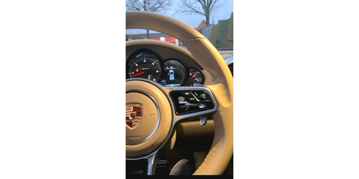 Porsche Cayenne 206.251 km 26.999 &euro; Flensburg 24943