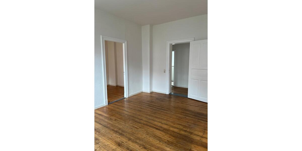 Etagenwohnung Flensburg Altstadt - 4 Zimmer, 99 m&sup2;, 799&euro; | Angebot:26624190