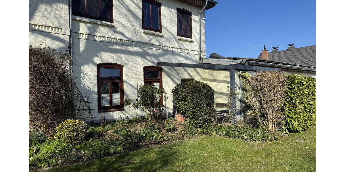 Mehrfamilienhaus, Wohnhaus Niesgrau - 1 Zimmer, 338 m&sup2;, 695.000&euro; | Angebot:26257556