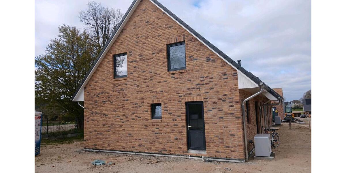 Doppelhaushälfte Oeversee - 4 Zimmer, 120 m&sup2;, 1.680&euro; | Angebot:26374182