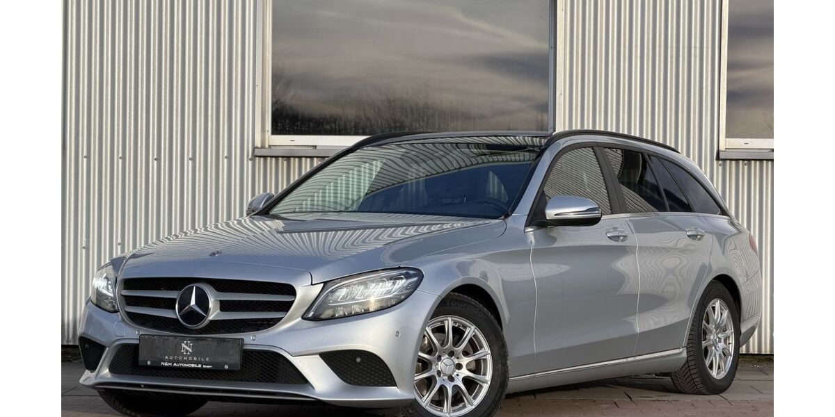 Mercedes-Benz C 180 141.796 km 17.990 &euro; Flensburg 24941