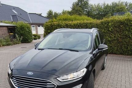 Ford Mondeo 143.000 km 12.200 &euro; Tarp 24983