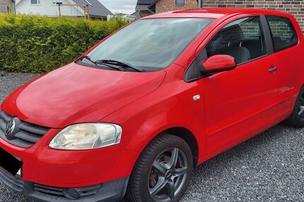 VW Fox 138.000 km 2.500 &euro; Jörl 24992